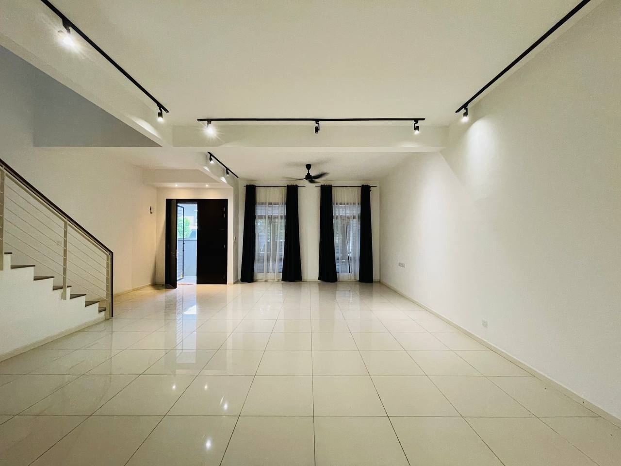 RENOVATED 2 Storey Cahaya Alam U12 Shah Alam - photo 5