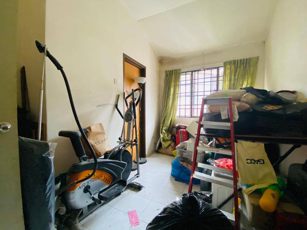 RUMAH CANTIK 2 Storey Taman Seri Mewah Kajang - photo 7
