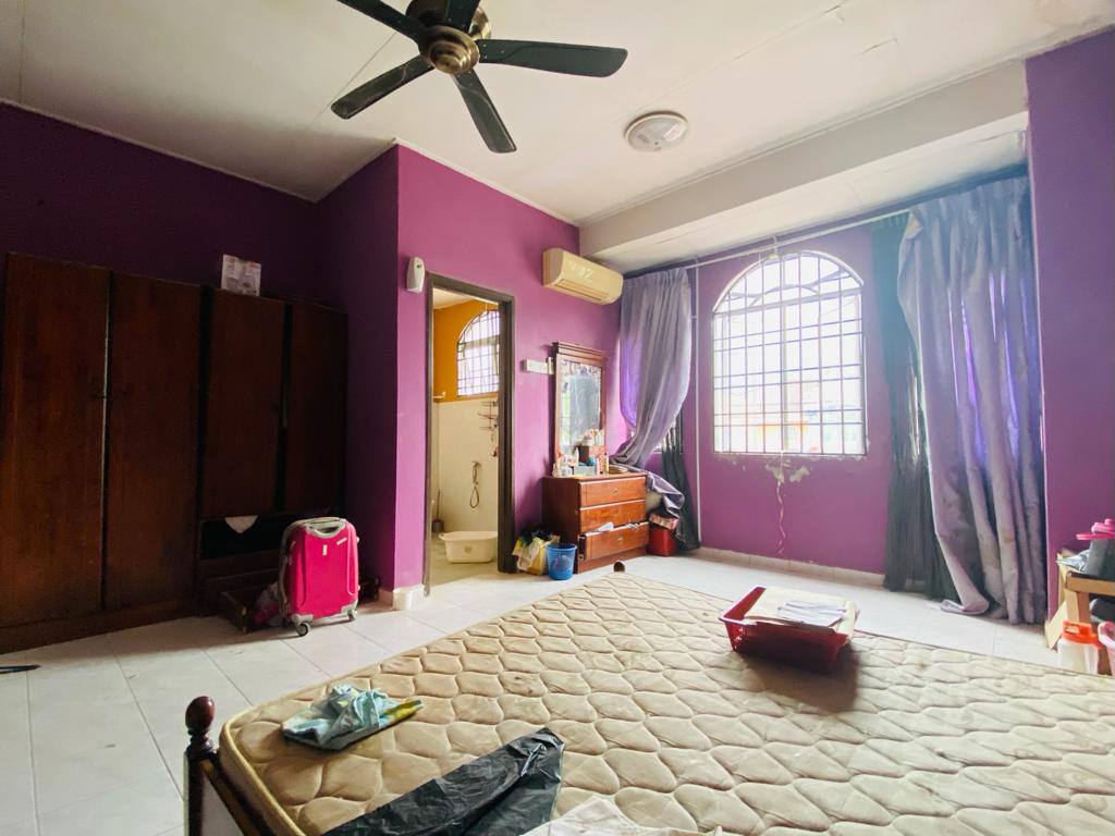RUMAH CANTIK 2 Storey Taman Seri Mewah Kajang - photo 9
