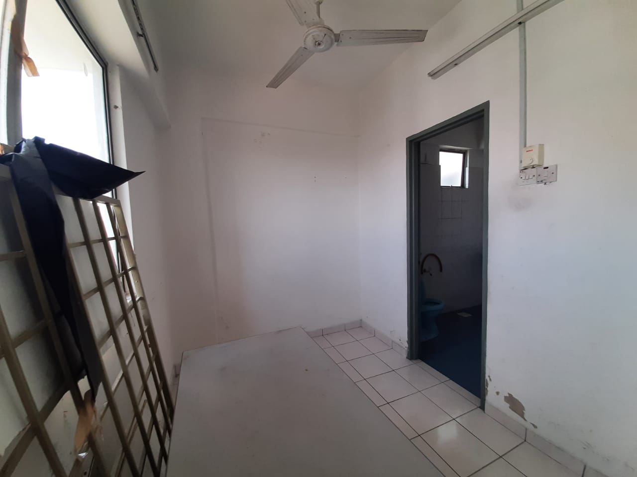 CORNER UNIT 1994 SQFT Sri Raya Apartment Kajang - photo 3