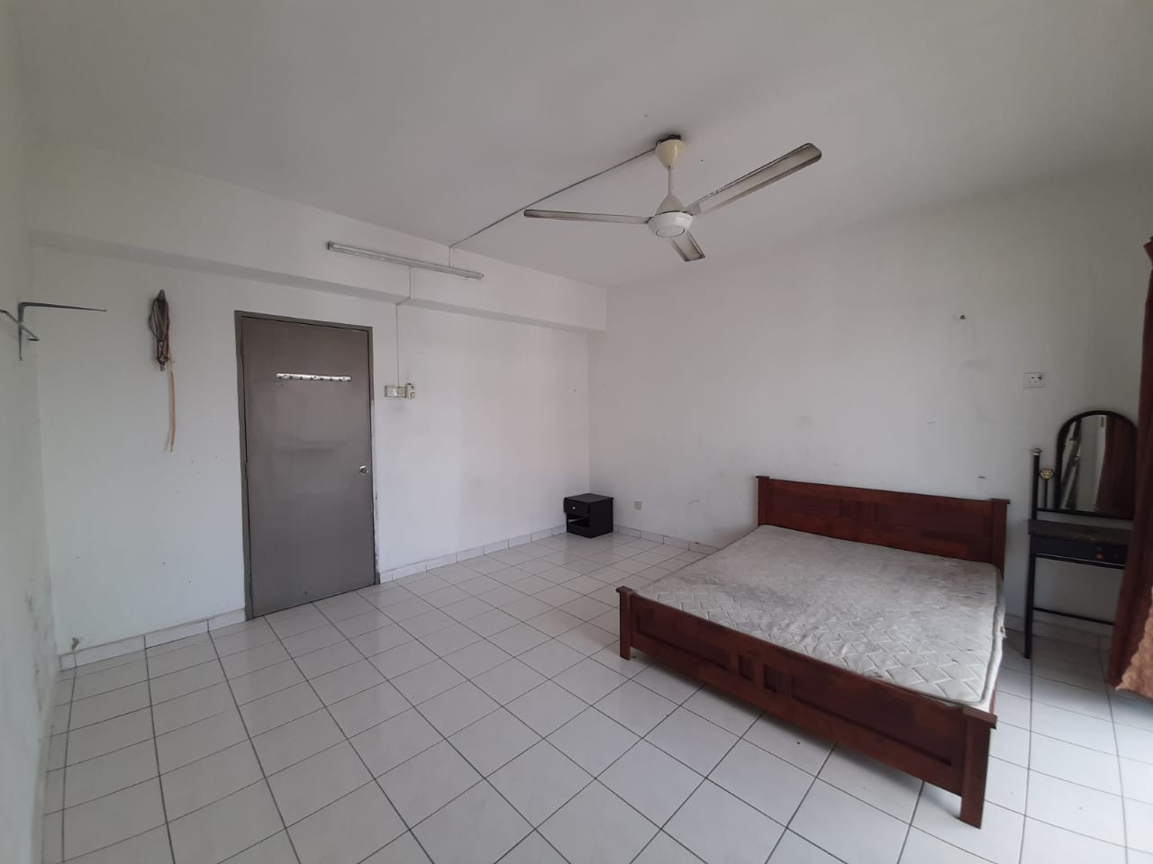CORNER UNIT 1994 SQFT Sri Raya Apartment Kajang - photo 6
