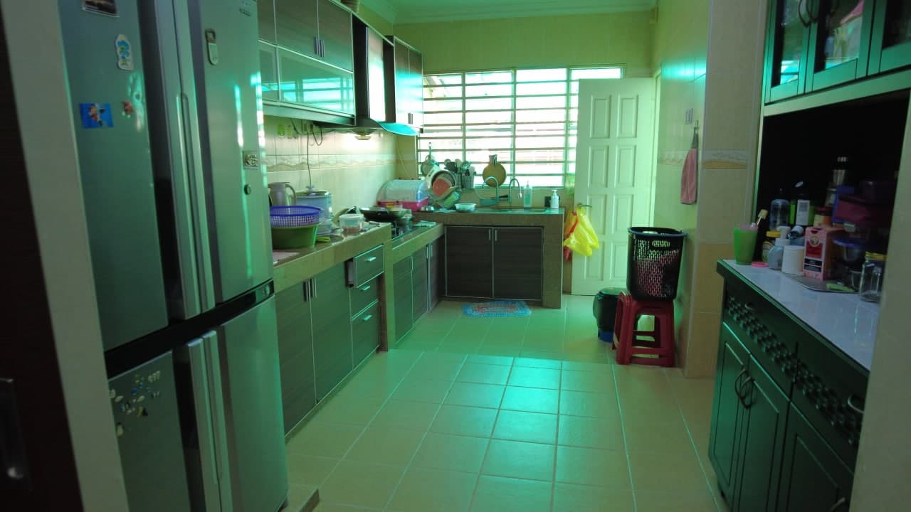 GATED GUARDED 2 Storey Laman Putra Putra Heights - photo 4