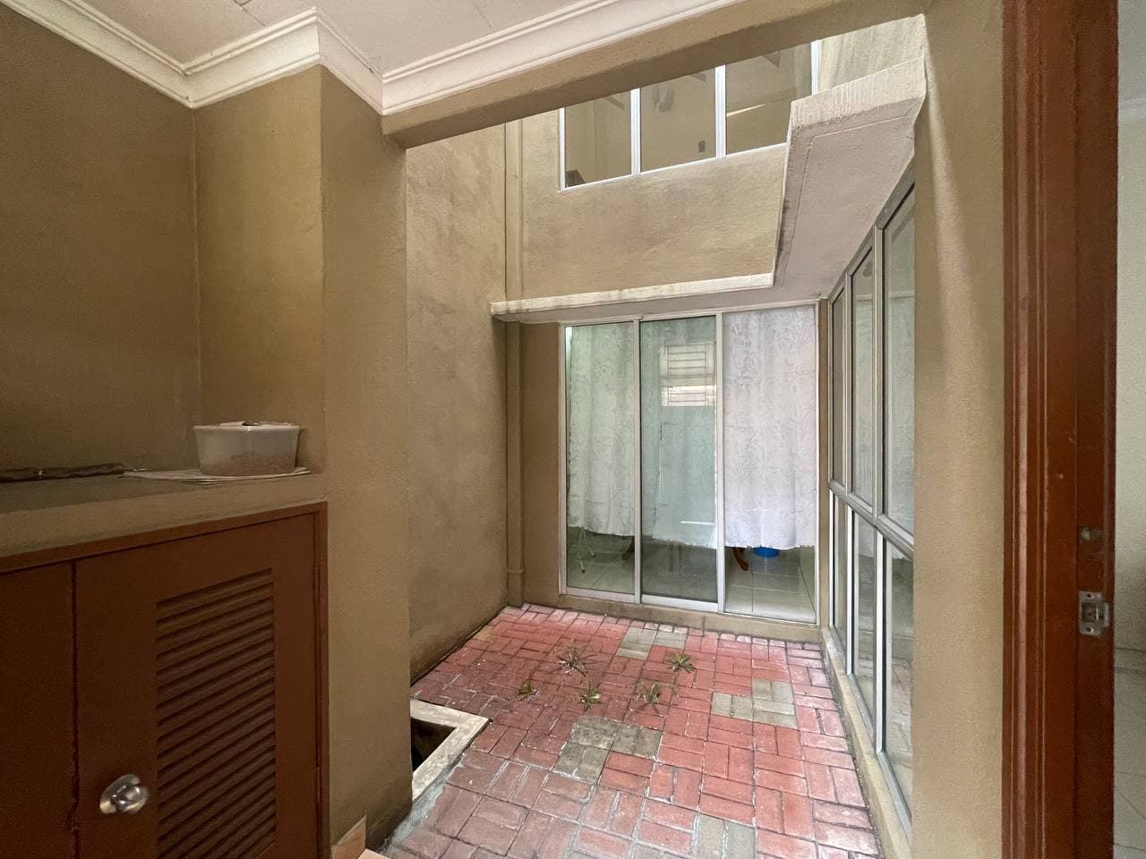 FREEHOLD 2 Storey Taman Pinggiran USJ 2 Subang Jay - photo 4