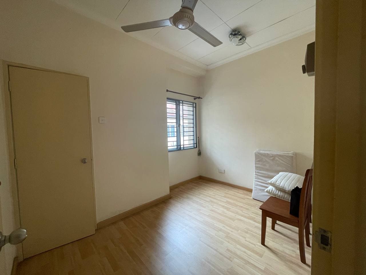 FREEHOLD 2 Storey Taman Pinggiran USJ 2 Subang Jay - photo 12