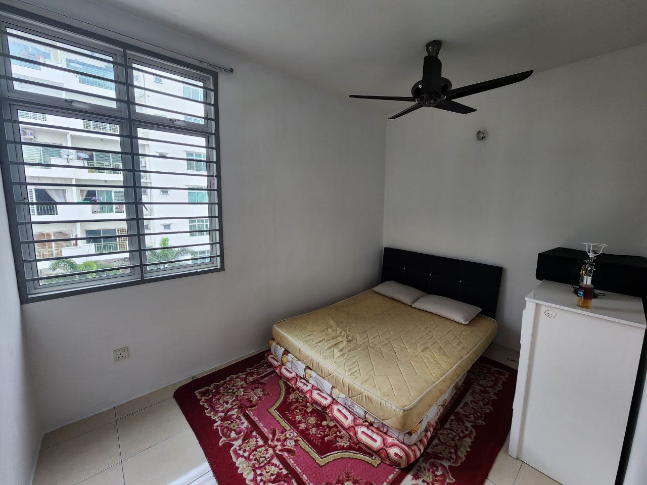 CORNER UNIT Pangsapuri Anggun Seksyen 4 Bangi - photo 3