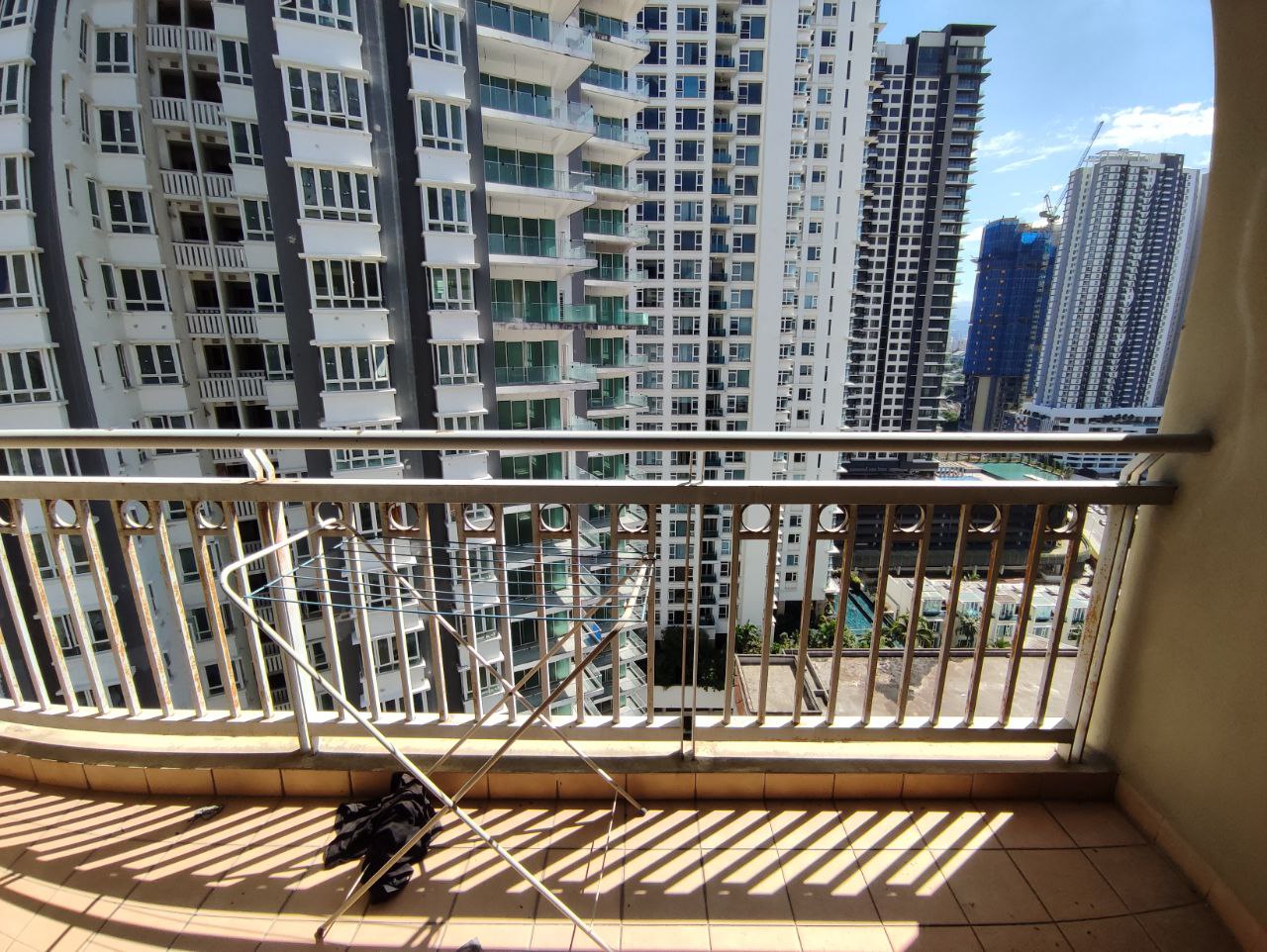 FULLY FUNISHED Casa Kiara 1 Condo Mont Kiara - photo 8