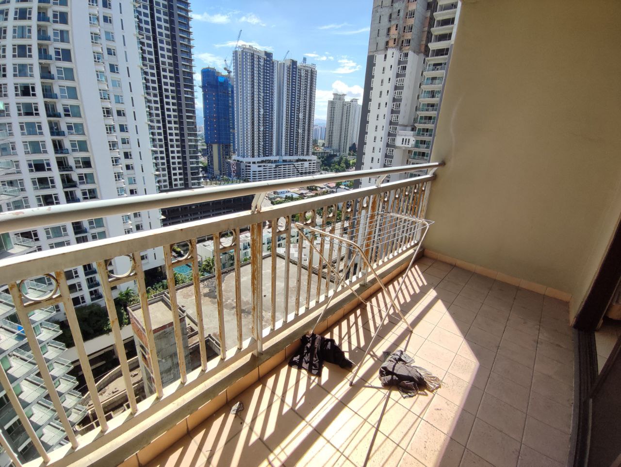 FULLY FUNISHED Casa Kiara 1 Condo Mont Kiara - photo 11