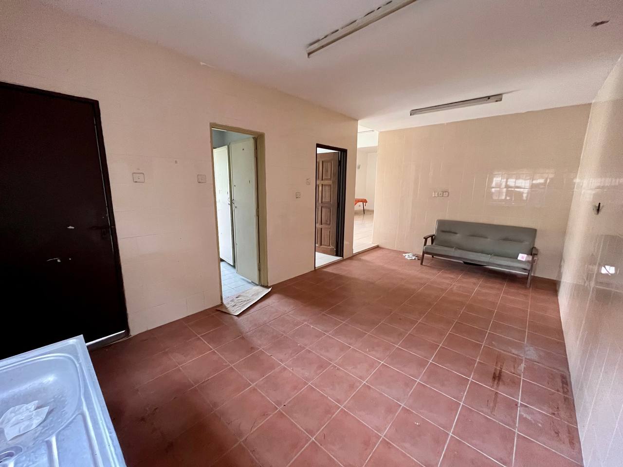 CORNER 2 Storey Taman Bunga Negara Seksyen 27 - photo 11