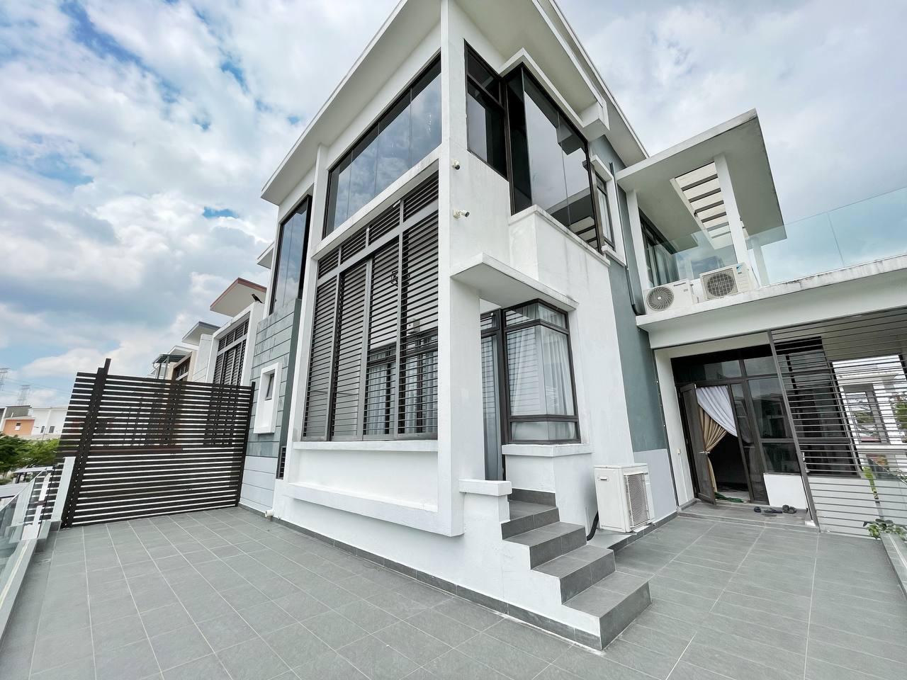 CORNER 3 Storey Superlink Emerald TTDI Alam Impian - photo 8