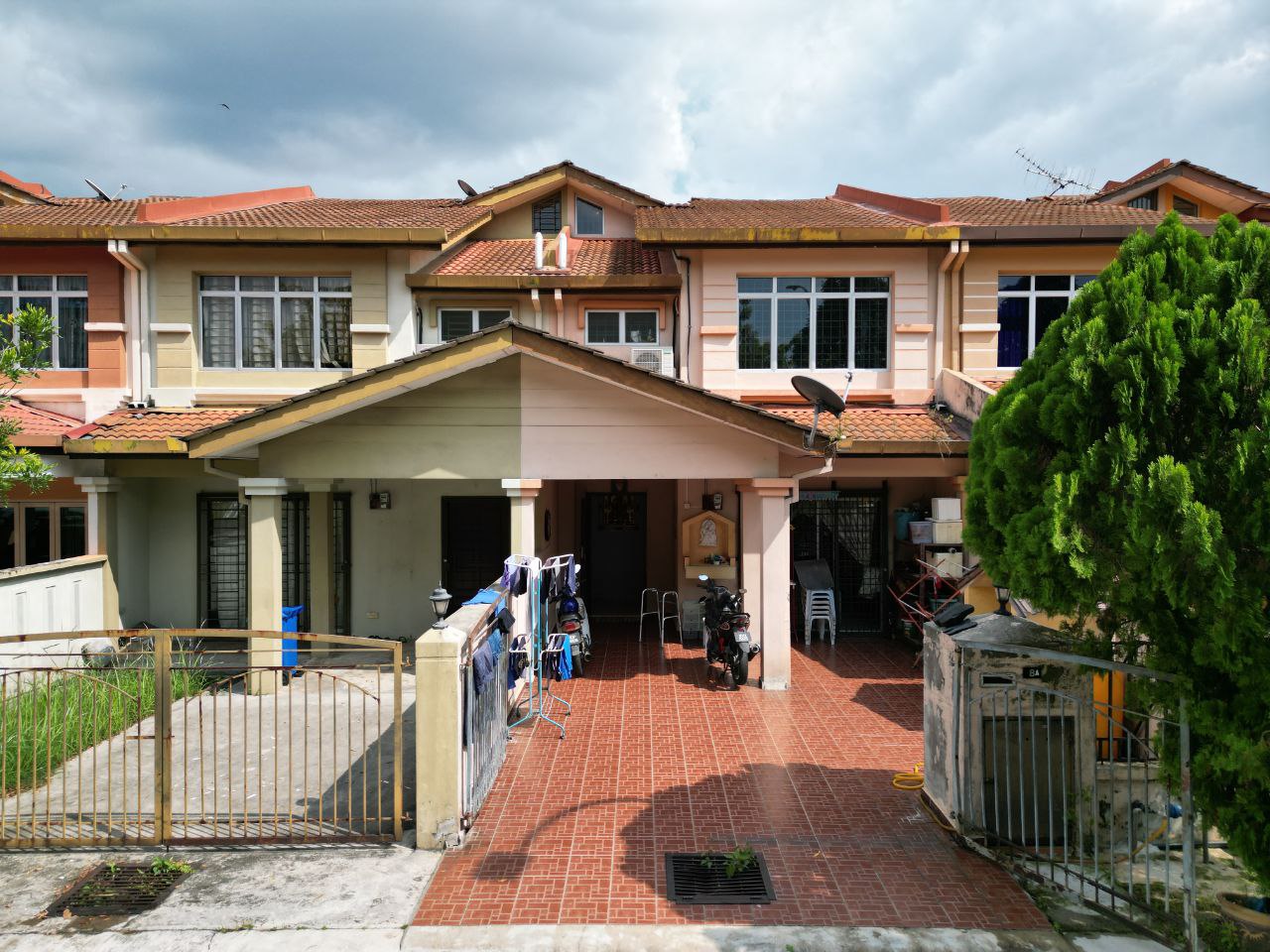 FACING OPEN 2 Storey Taman Puteri Subang U5 - photo 12
