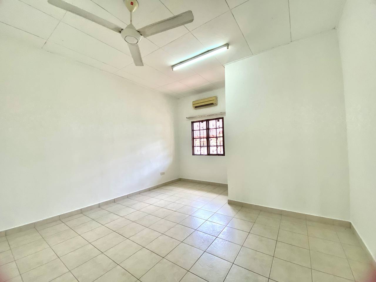 CORNER LOT 2 Storey Jalan Rabung Bukit Jelutong - photo 13