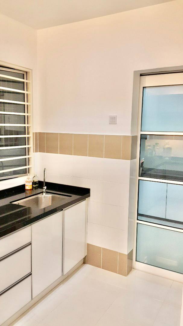 Fully Furnished I-Residence, Kota Damansara - photo 11