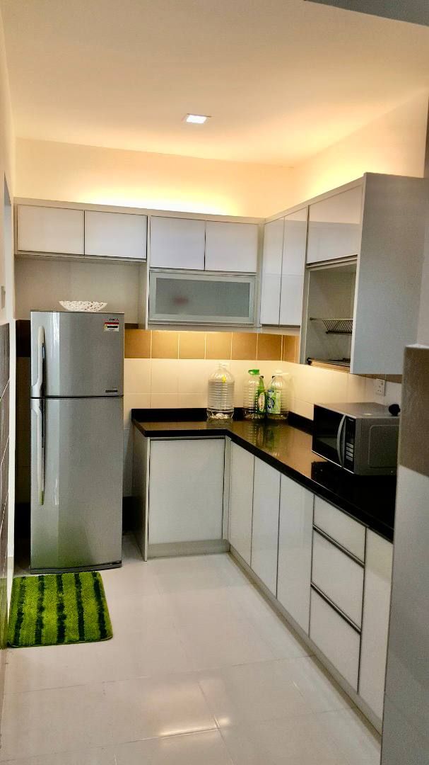 Fully Furnished I-Residence, Kota Damansara - photo 13
