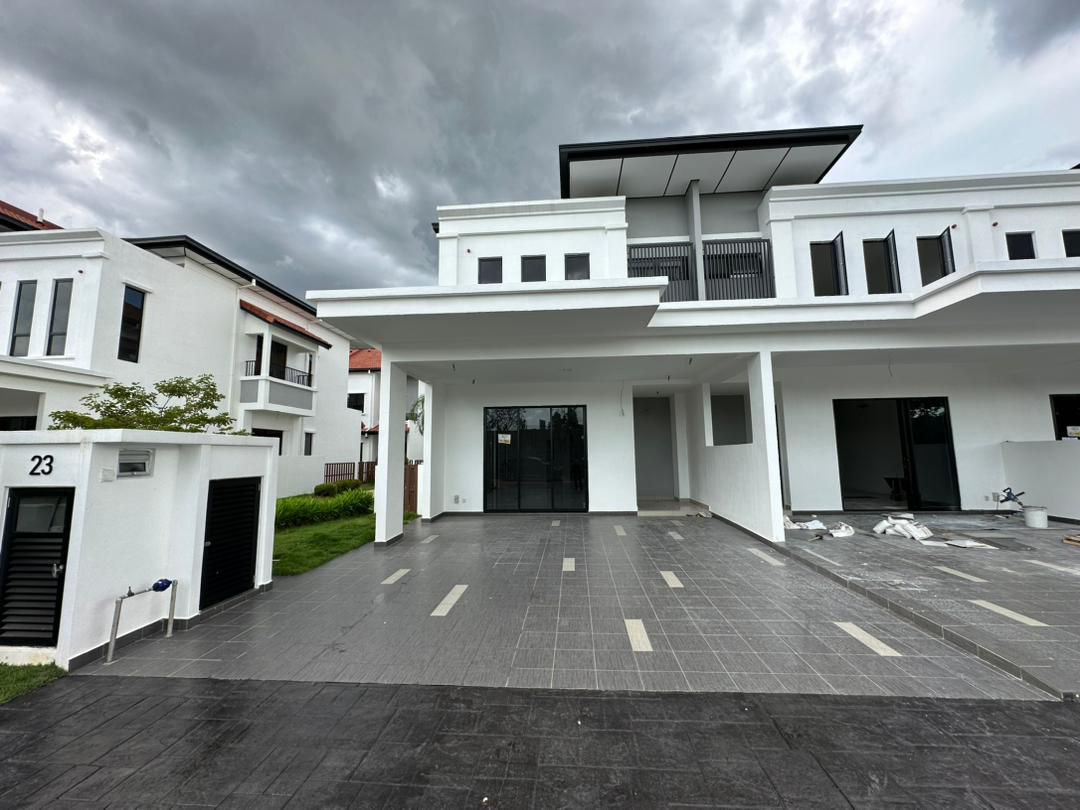 End lot double storey Setia Eco Glades - photo 2
