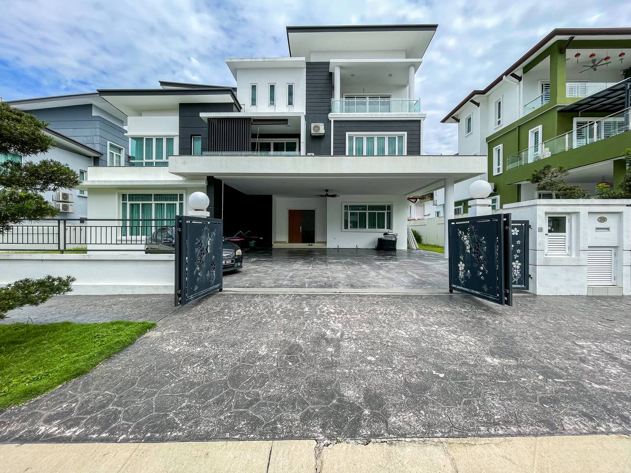 3 Storey Bungalow, Taming Mutiara 2, Kajang - photo 2