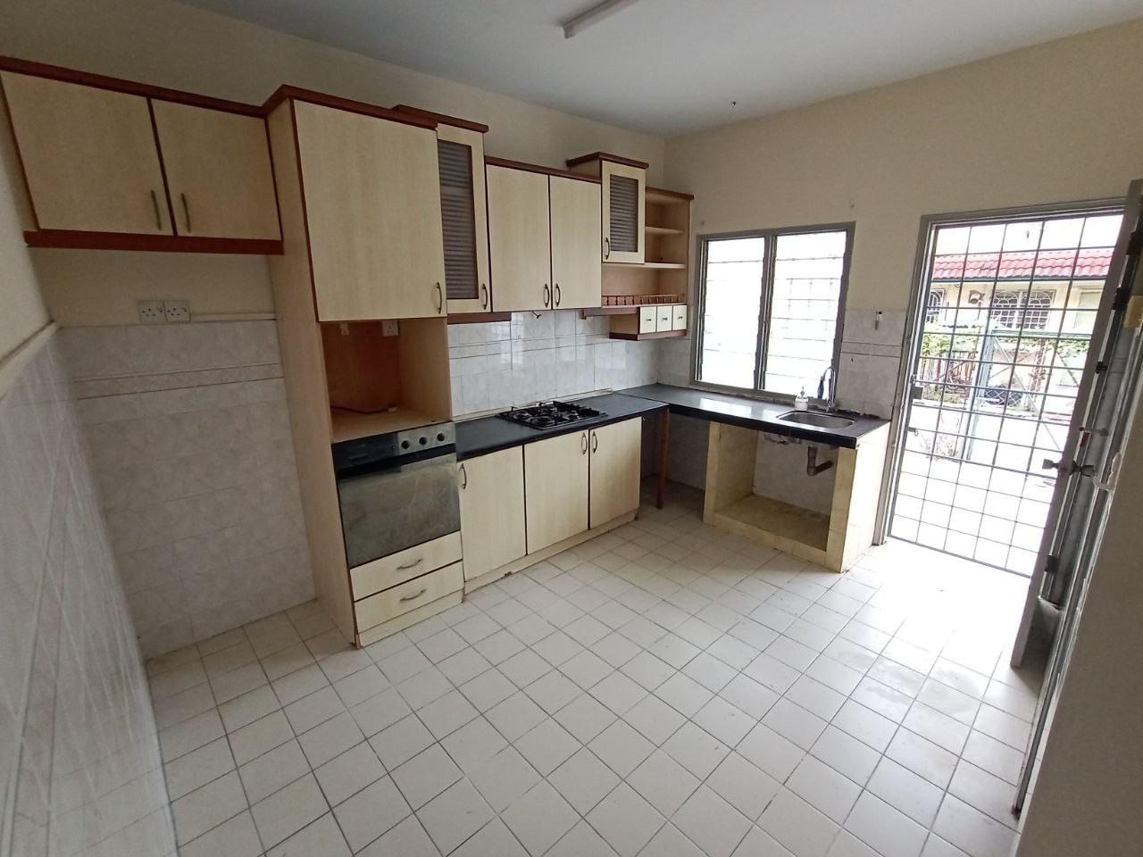 Double Storey Taman Desa Casuarina Nilai - photo 5