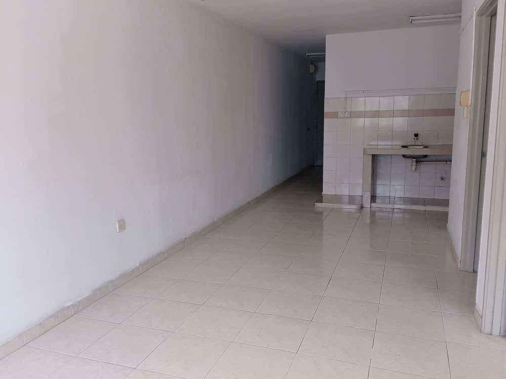 Good for Investment Flora Damansara Apartment - photo 2
