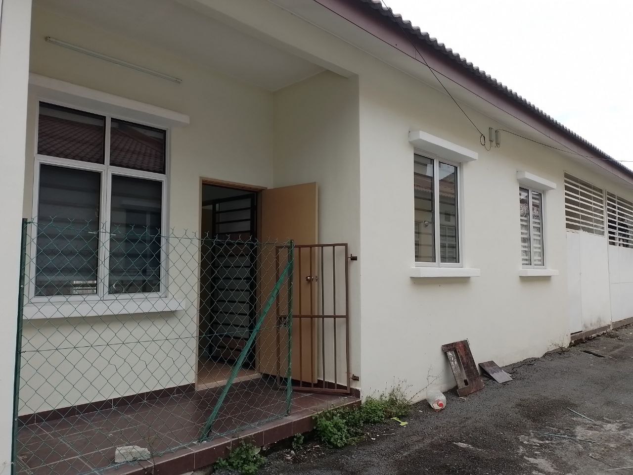 Single Storey Taman Dataran Abadi Sepang - photo 11