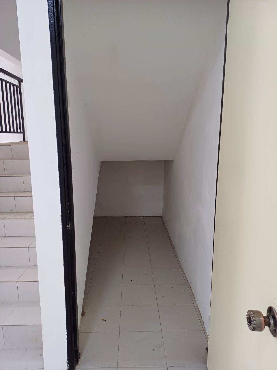 Double Storey Taman Telok, Telok Panglima Garang - photo 6