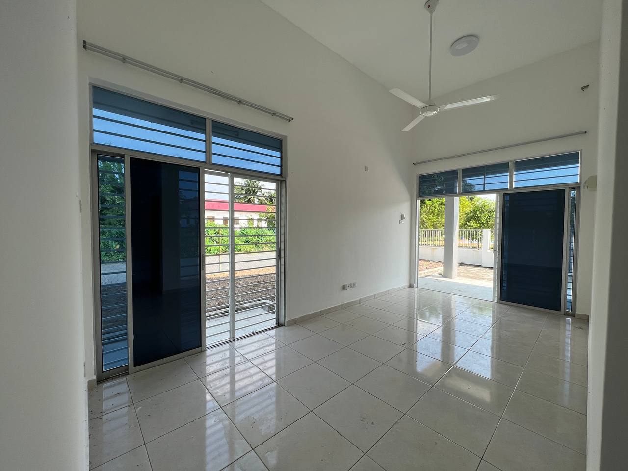 1 Storey Corner Lot Taman Semarang Mutiara Dengkil - photo 7