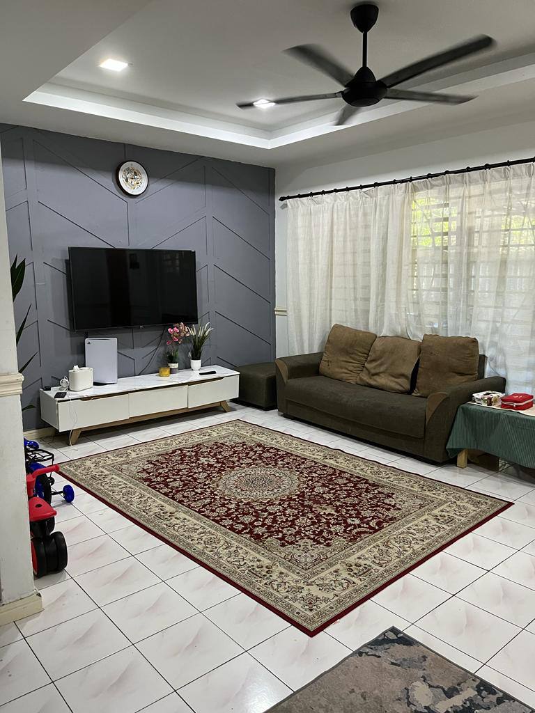 Fully Renovated 2 Storey Taman Telok Gedung Indah - photo 4