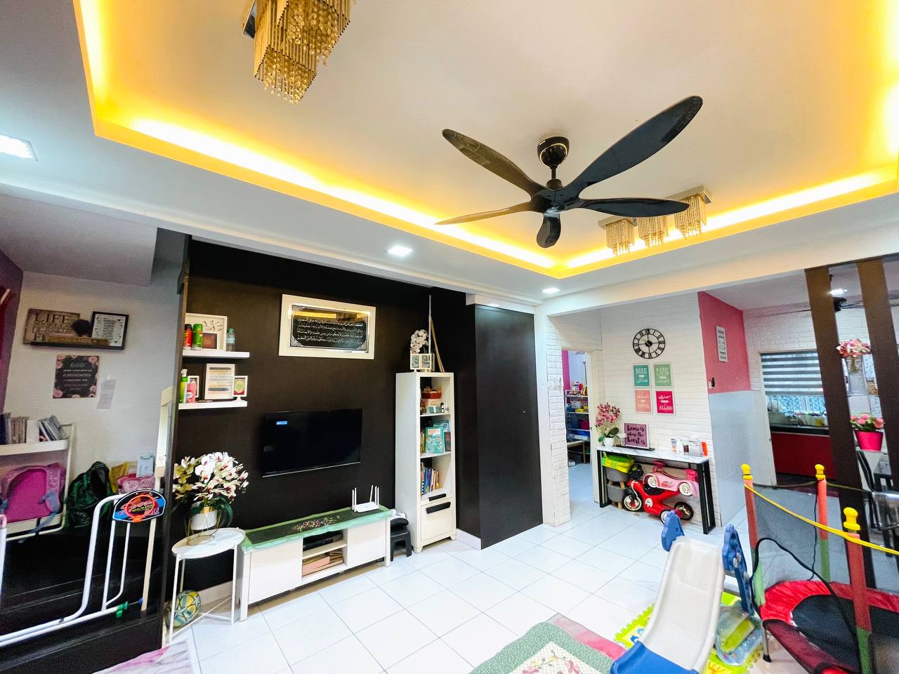 Extended and Renovated 2 storey SP8 BSP - photo 2