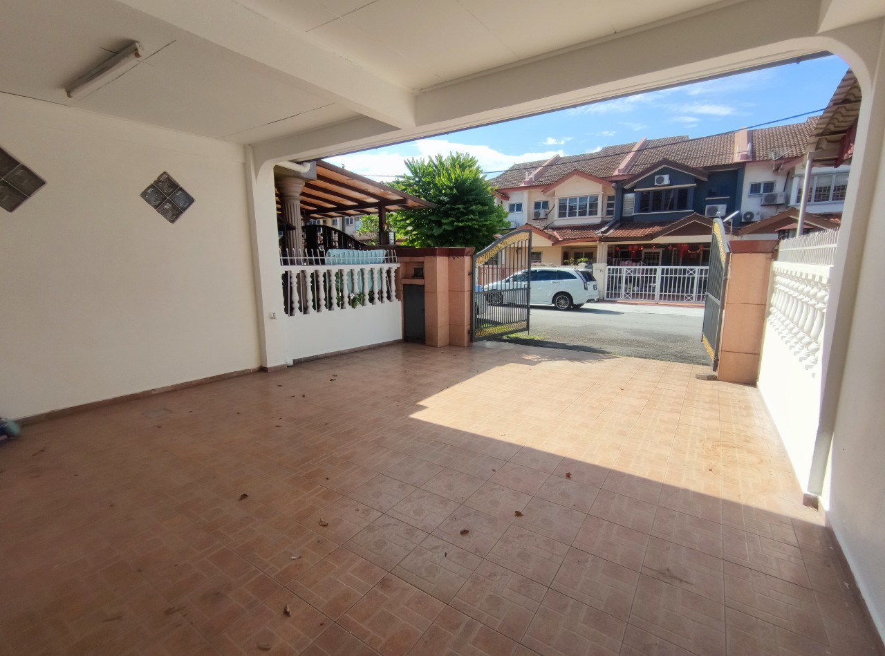 2 Storey Terrace House Taman Putra Prima Puchong - photo 2