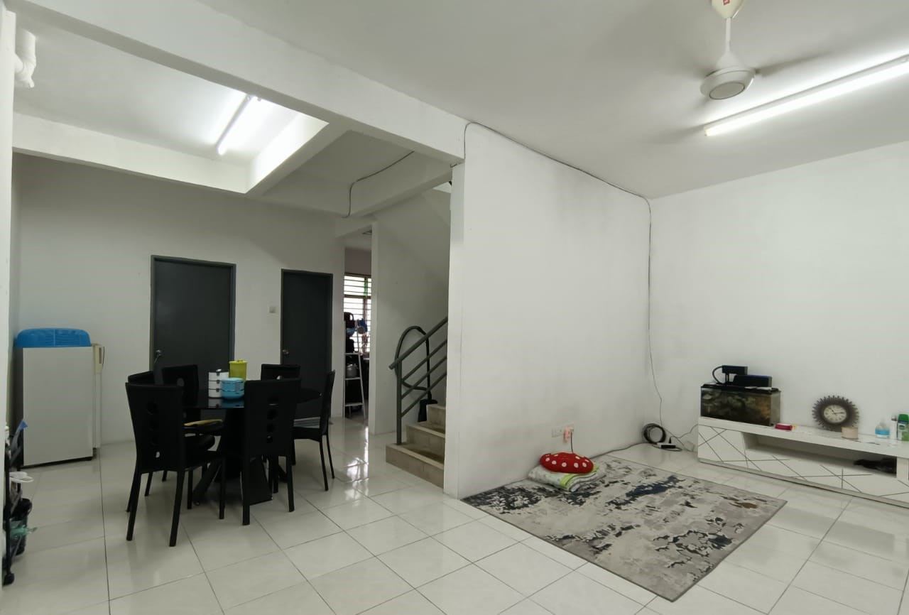 2 Storey terrace, Taman Salak Perdana, Sepang - photo 3