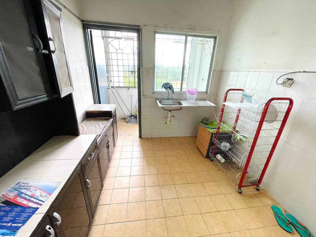 Top Floor Corner Lot Apartment Green Villa Kajang - photo 12