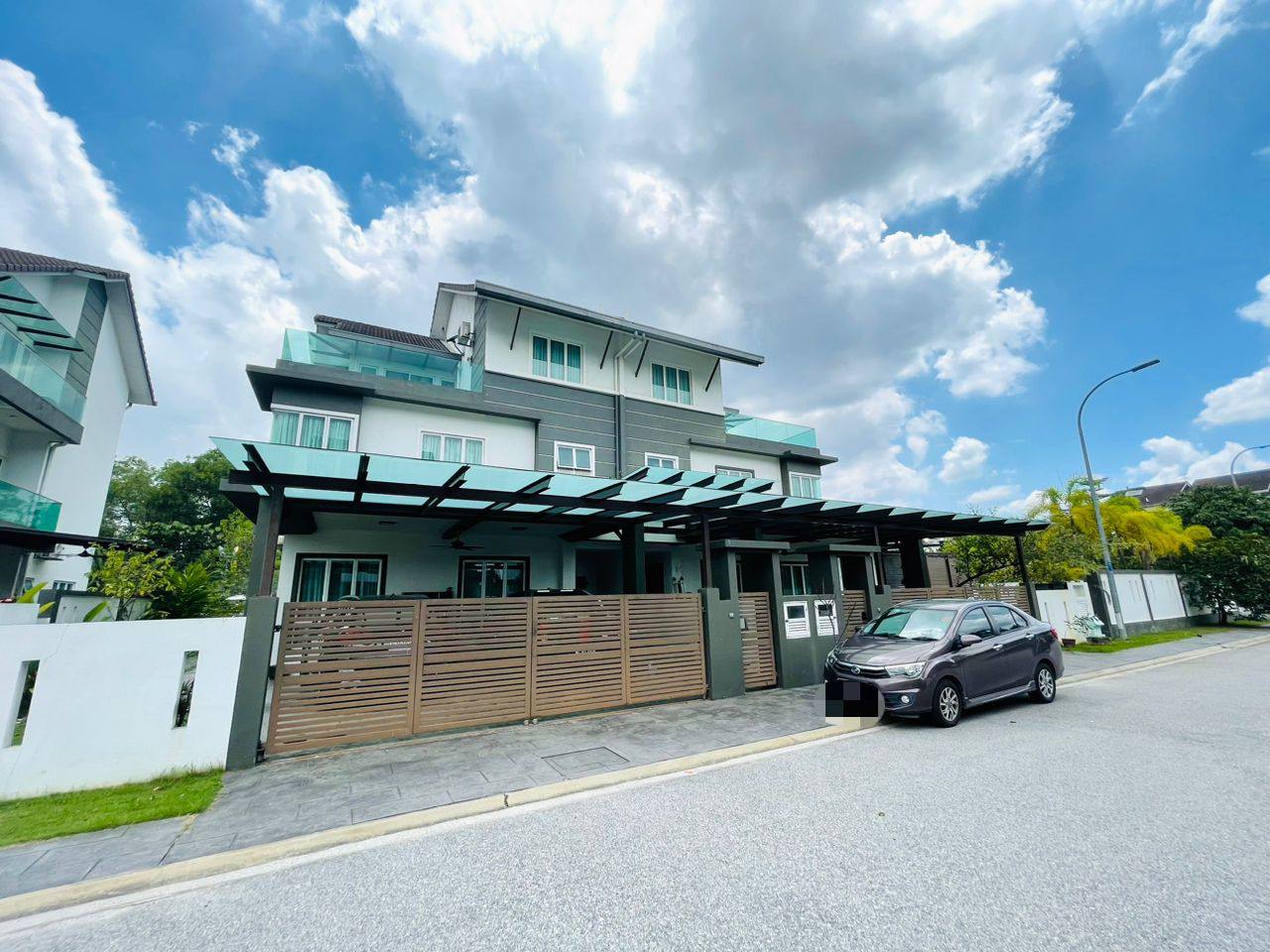 Semi-D Impian Tropika Residences Alam Impian - photo 2