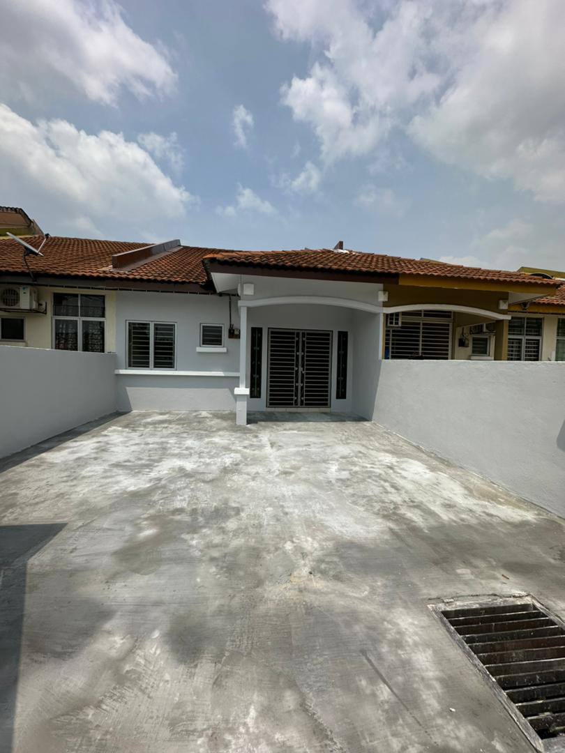 Refurbished Single Storey SP1 Bandar Saujana Putra - photo 2