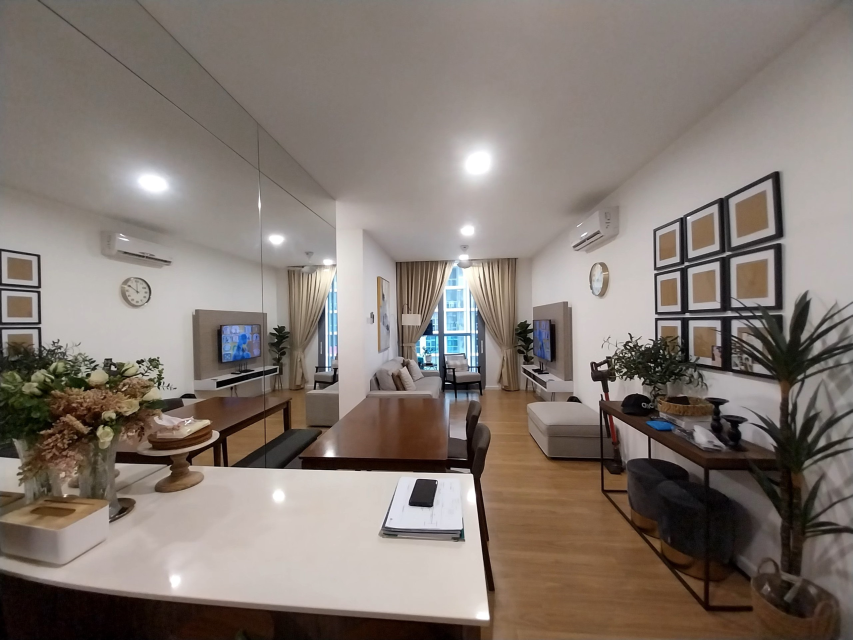 Lakefront Residence Condominium Cyberjaya - photo 2