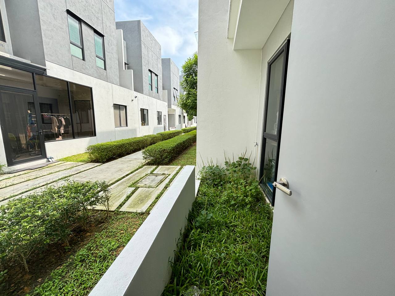 Brand New 2 Storey Superlink LUXURA link Villas - photo 8