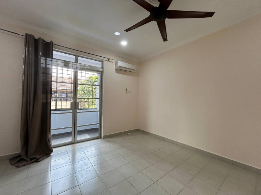 2 storey terrace Taman Subang Mewah USJ 1 - photo 11