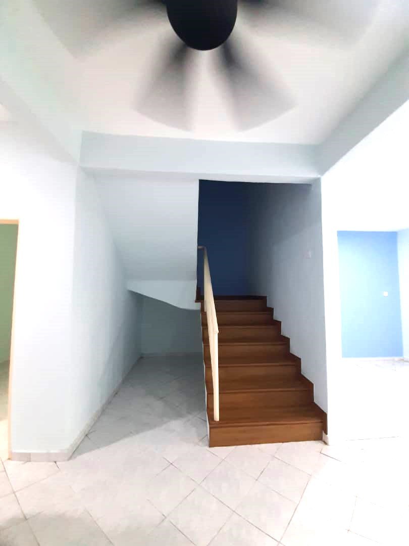 Renovated 2 Storey Terrace Bandar Rinching Sek 5 - photo 5
