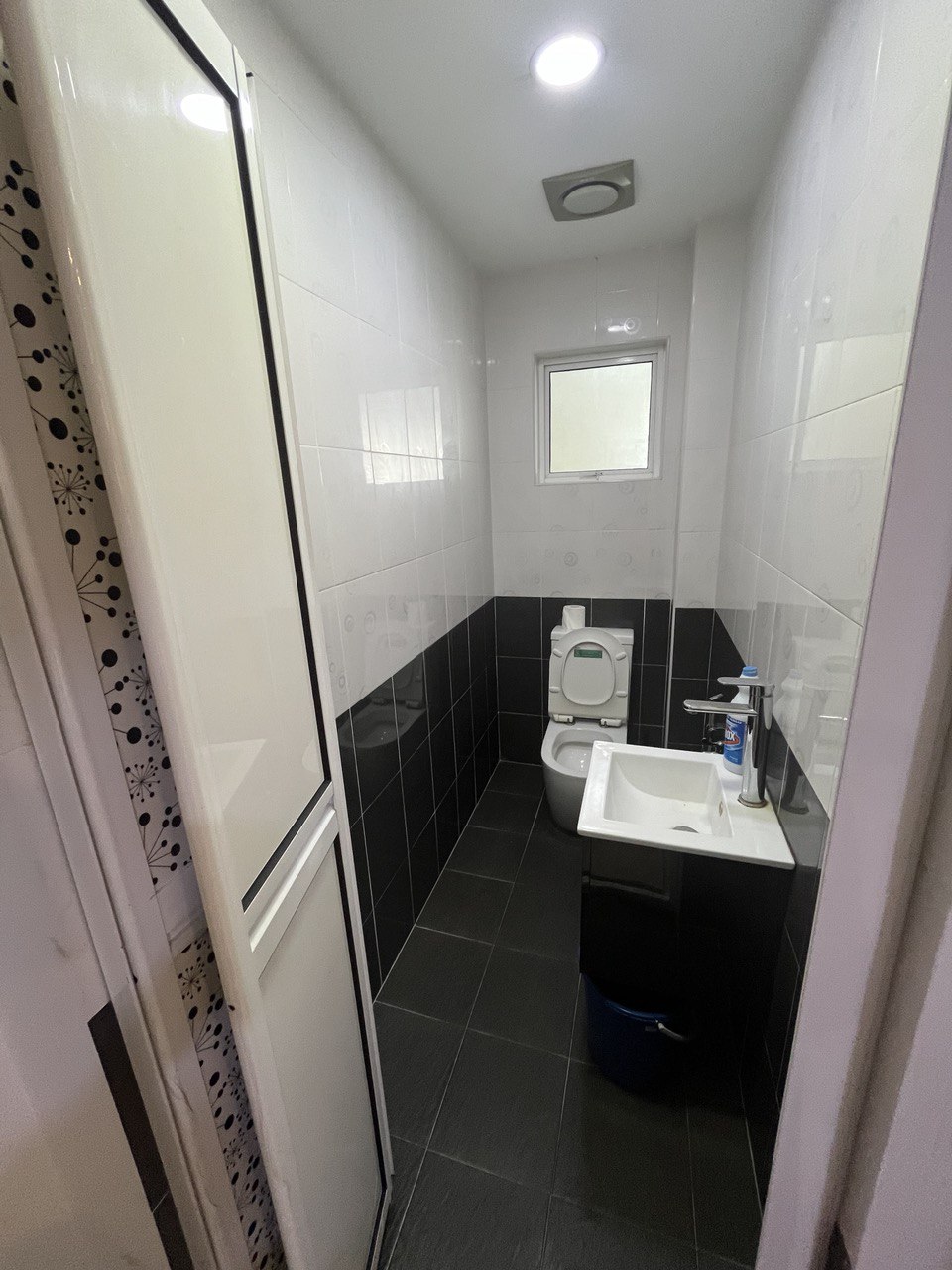 Renovated Double Storey Terrace Sec 19 Shah Alam - photo 9