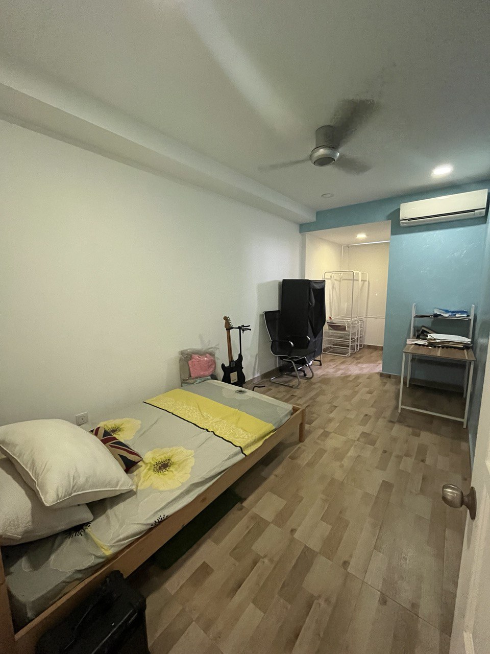 Renovated Double Storey Terrace Sec 19 Shah Alam - photo 13