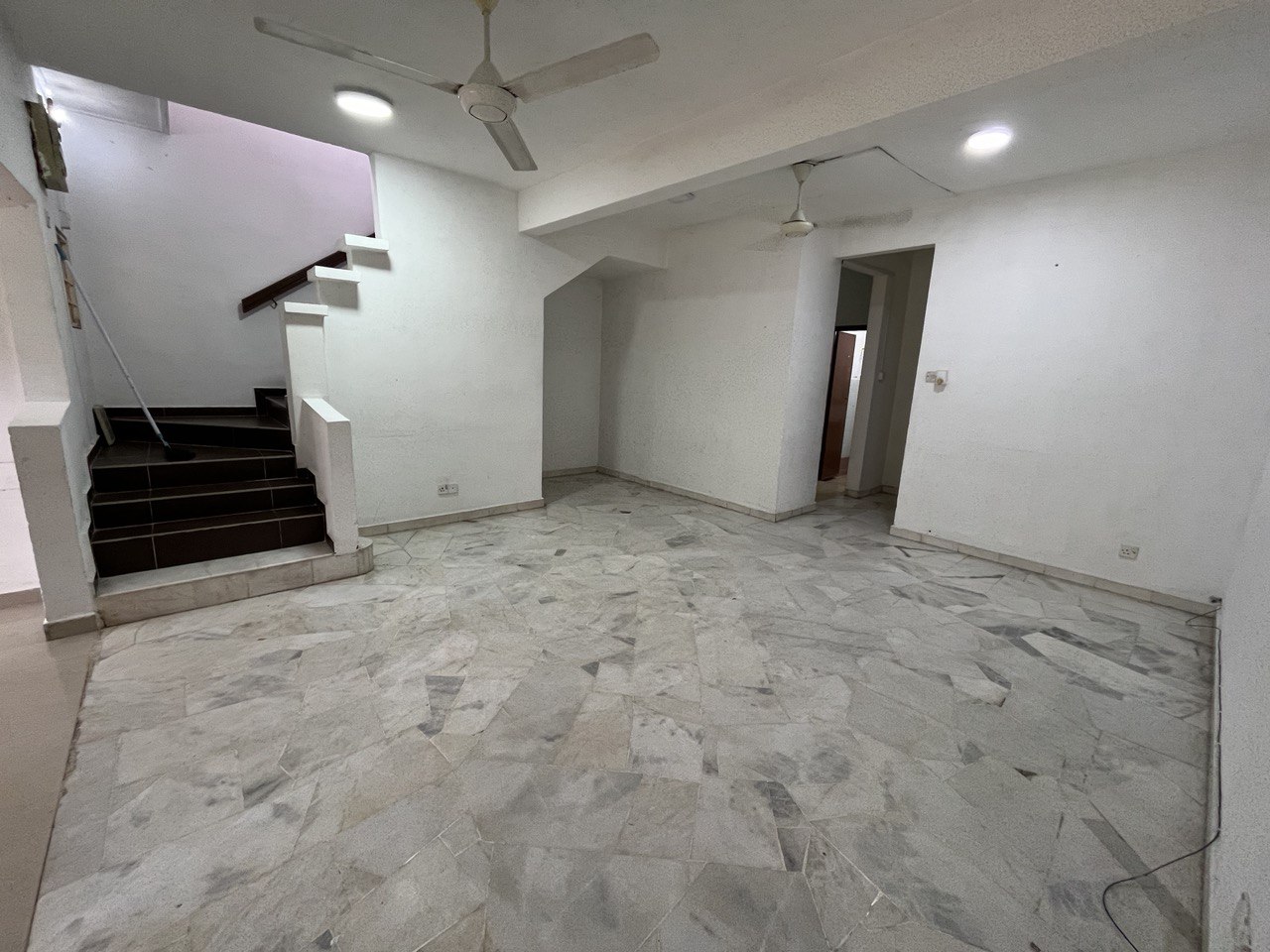 2 Storey Terrace Putra Bahagia Sek 8 Putra Heights - photo 3