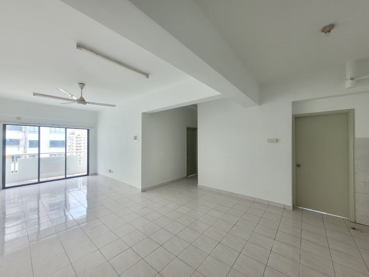 Corner Unit Murah Vista Millennium Condo Puchong - photo 2
