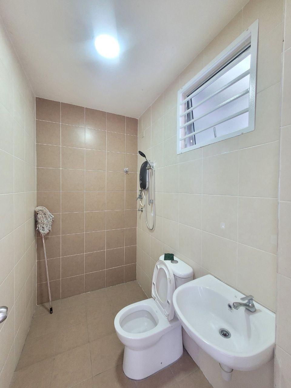 2 Storey Terrace Rimbun Irama S2 Height Seremban 2 - photo 4