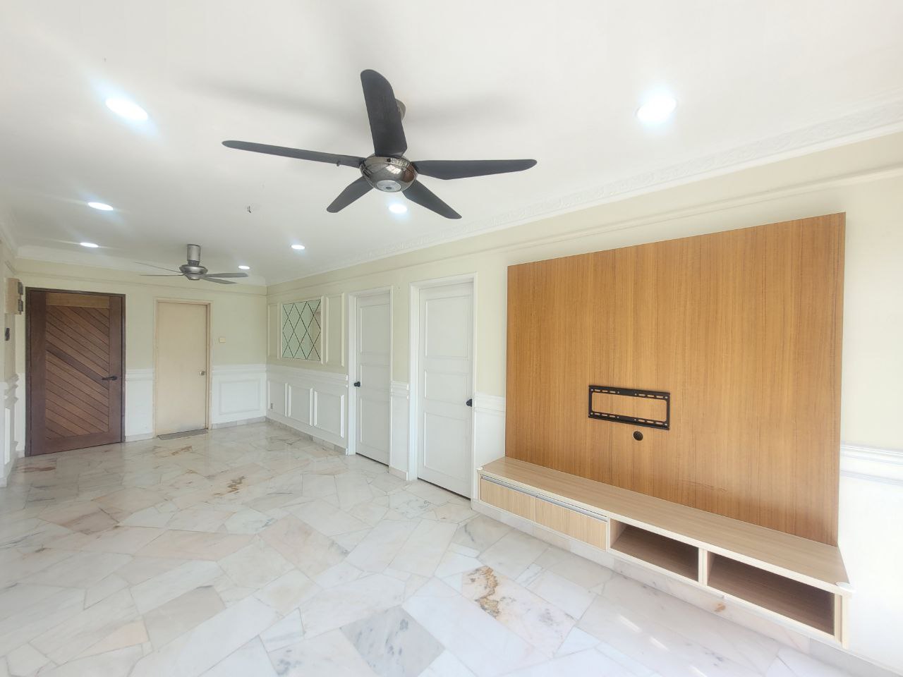 Desaminium Rimba Apartment Seri Kembangan - photo 3