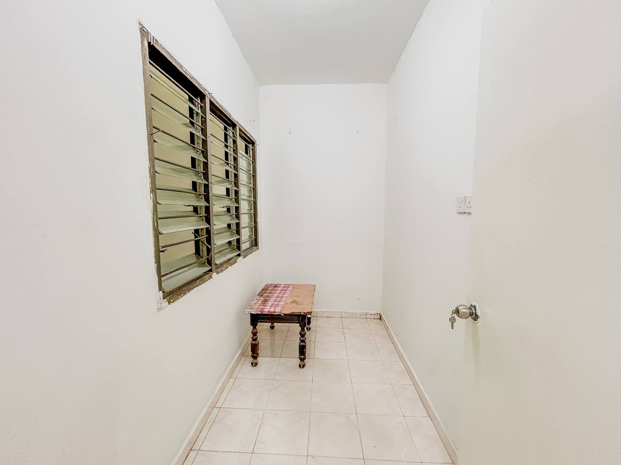 Renovated 1 Storey Terrace Seksyen 17 Shah Alam - photo 10
