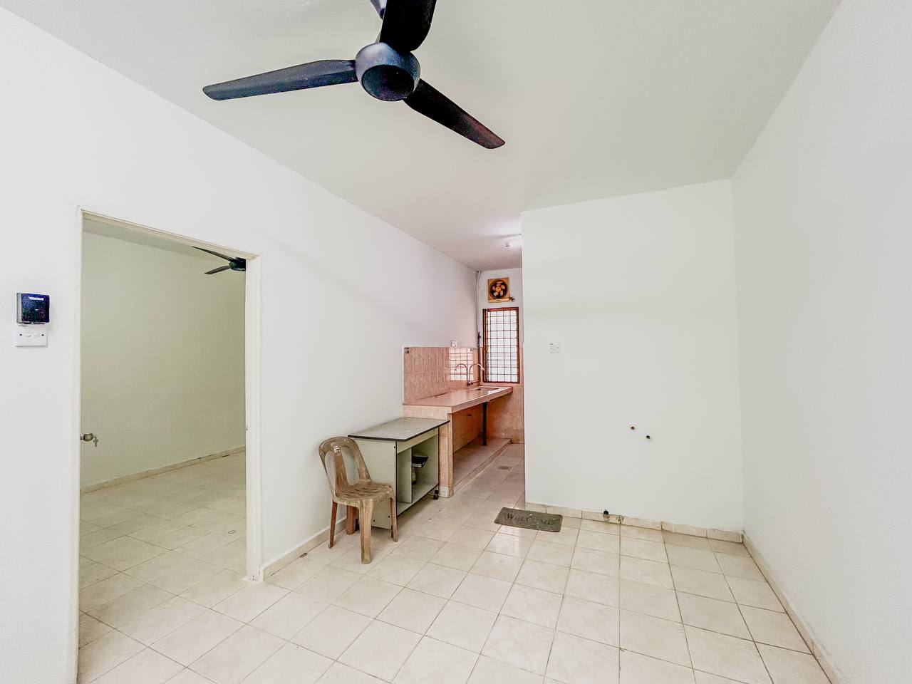 Renovated 1 Storey Terrace Seksyen 17 Shah Alam - photo 11
