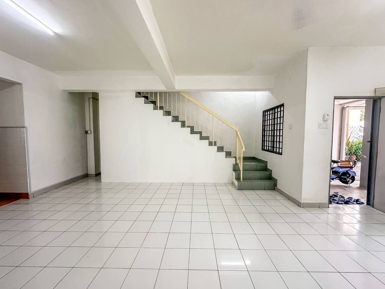 Double Storey Terrace PUJ 2 Puncak Jalil Selangor - photo 5