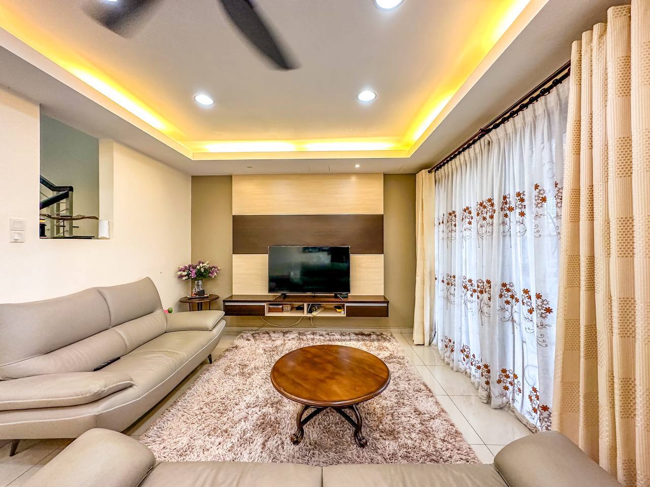 Renovated Double Storey Terrace TTDI Grove Kajang - photo 4