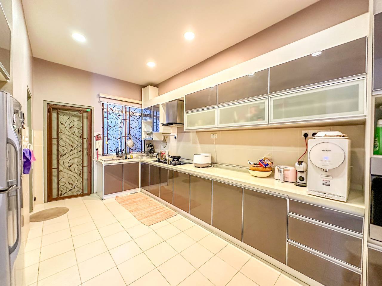 Renovated Double Storey Terrace TTDI Grove Kajang - photo 7