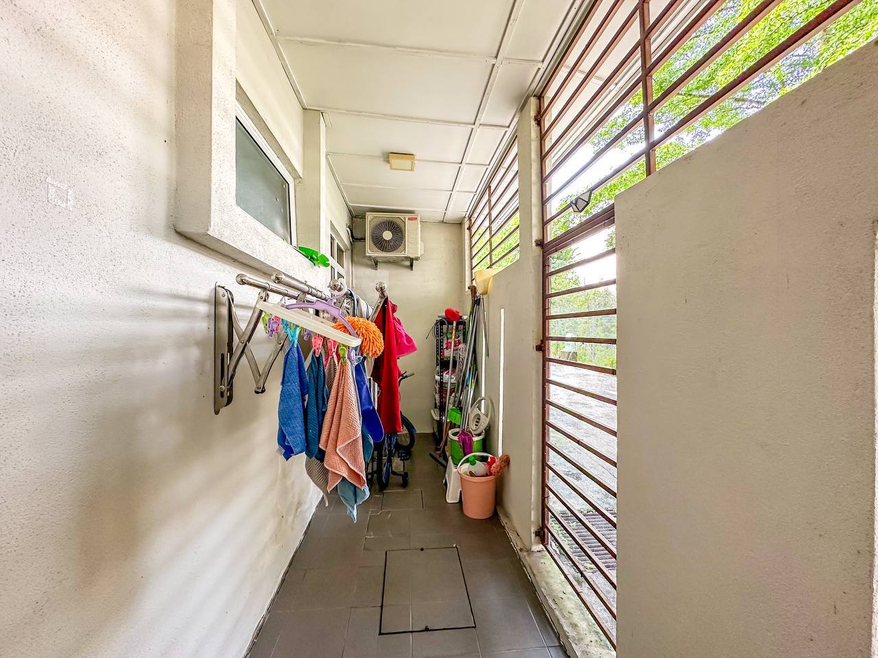 Renovated Double Storey Terrace TTDI Grove Kajang - photo 9