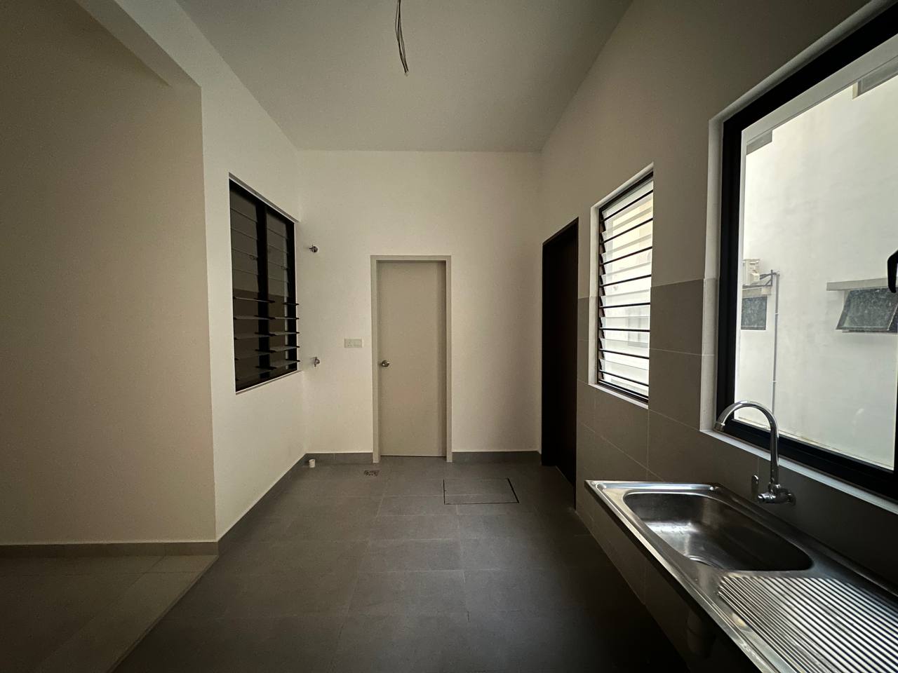 Double Storey Terrace Type Heleena Setia Ecohill - photo 7