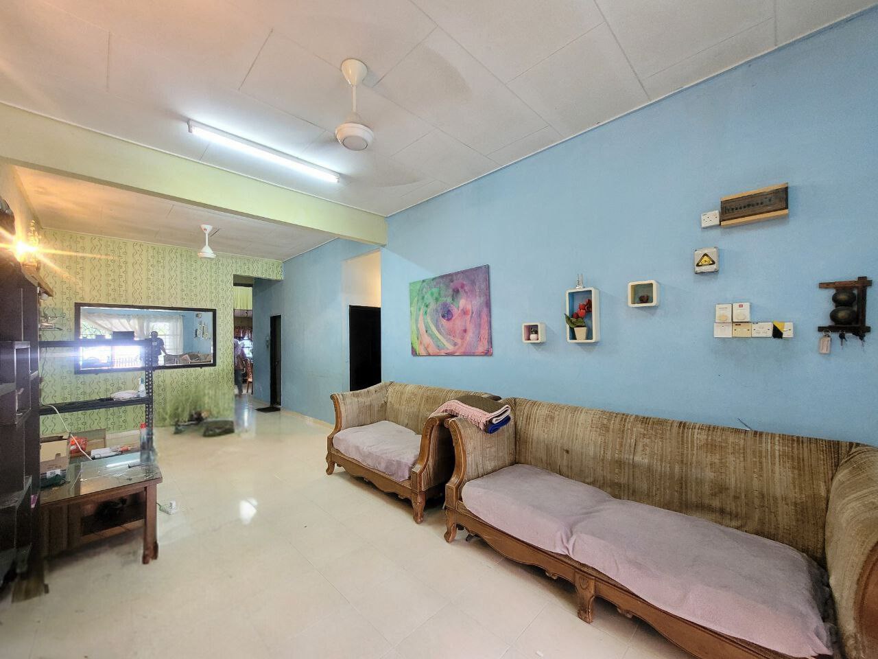 Facing Open 1 Storey Terrace Bandar Springhill PD - photo 5