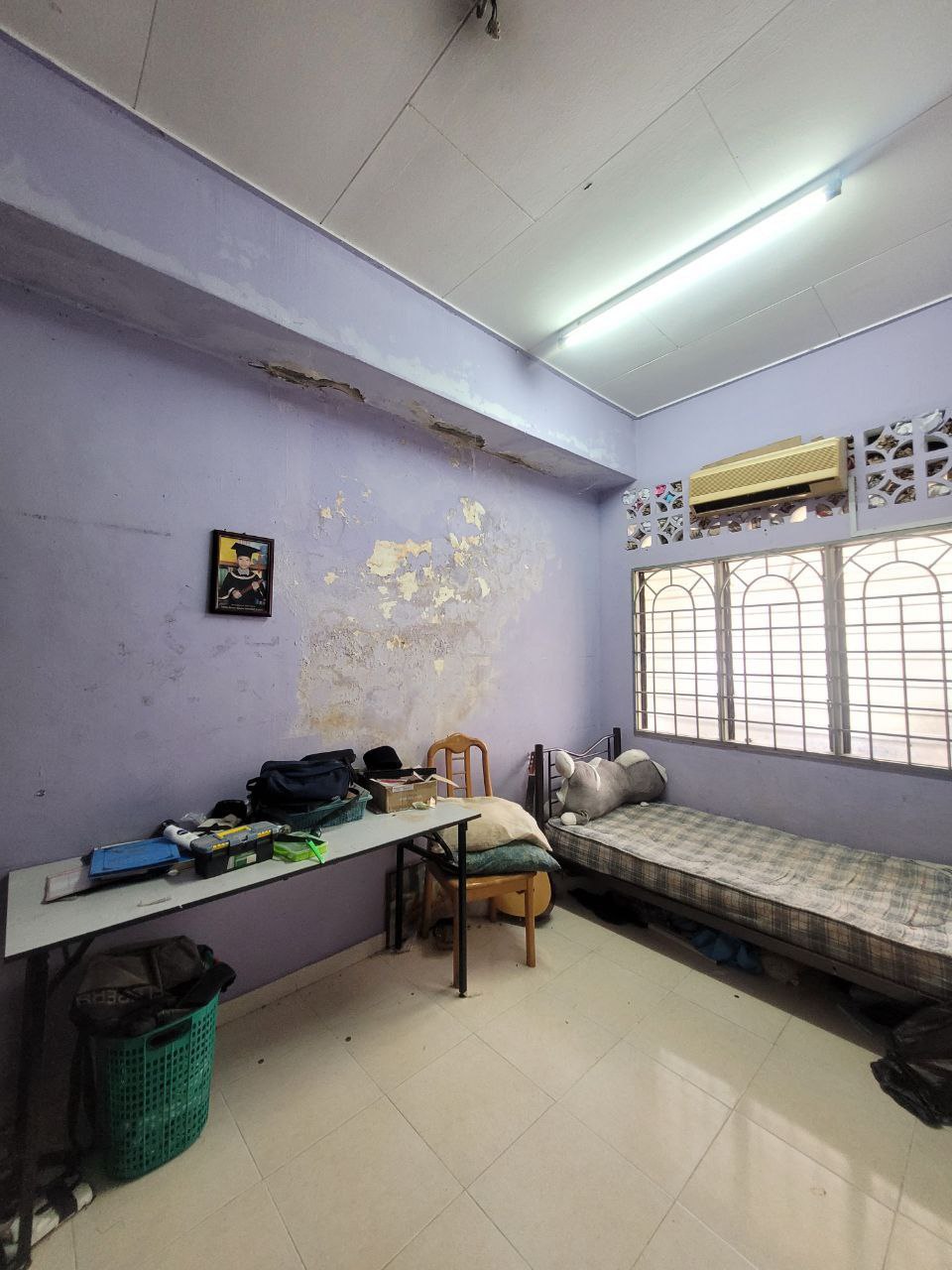 Facing Open 1 Storey Terrace Bandar Springhill PD - photo 9